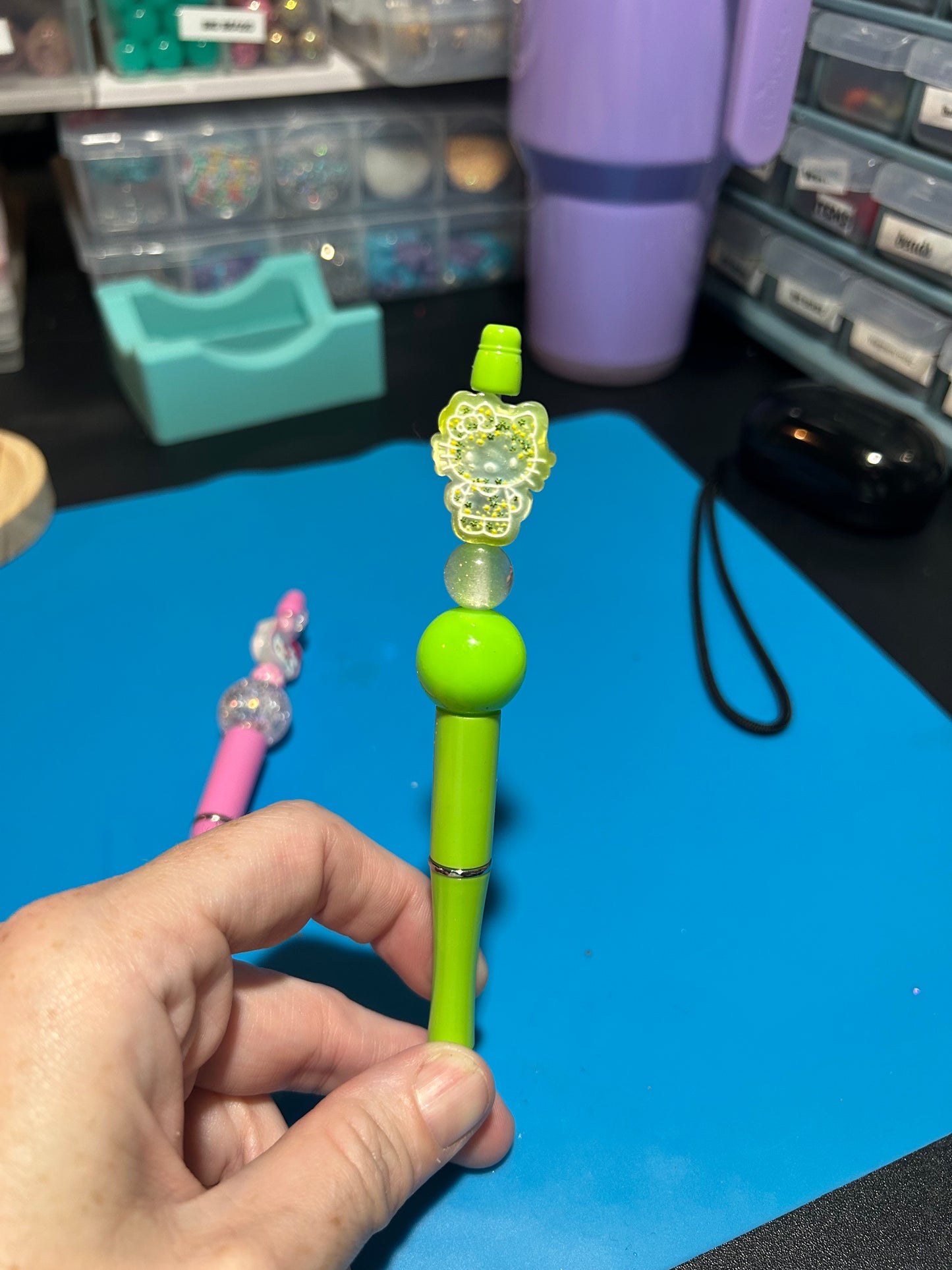π Neon Kitty Glam Beaded Pen β¨