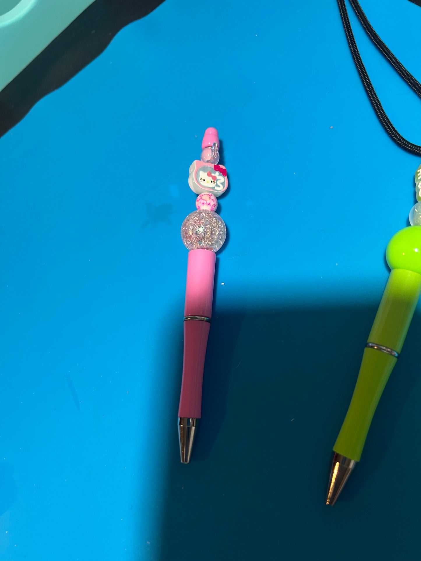 π Sweet Kitty Candy Beaded Pen β¨