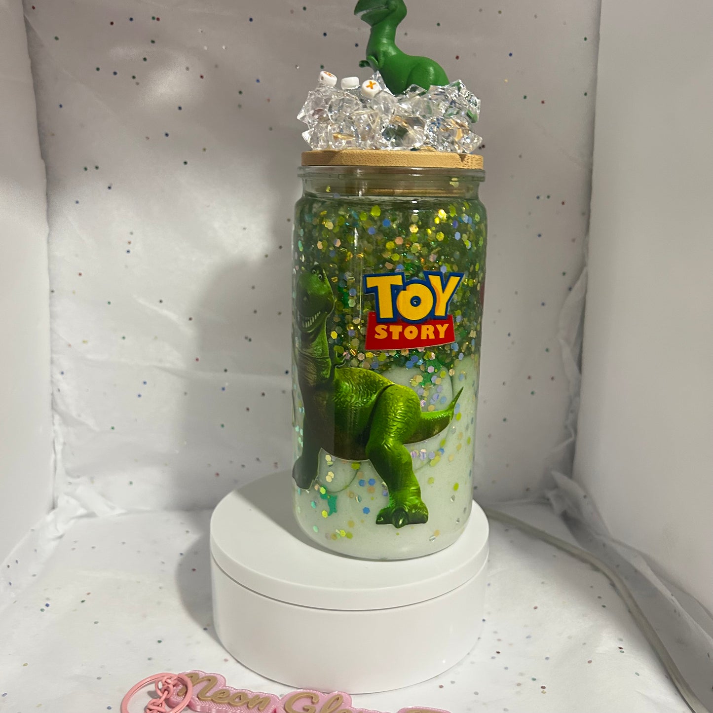 🦖 Dinosaur Adventure Snowglobe Glass ✨