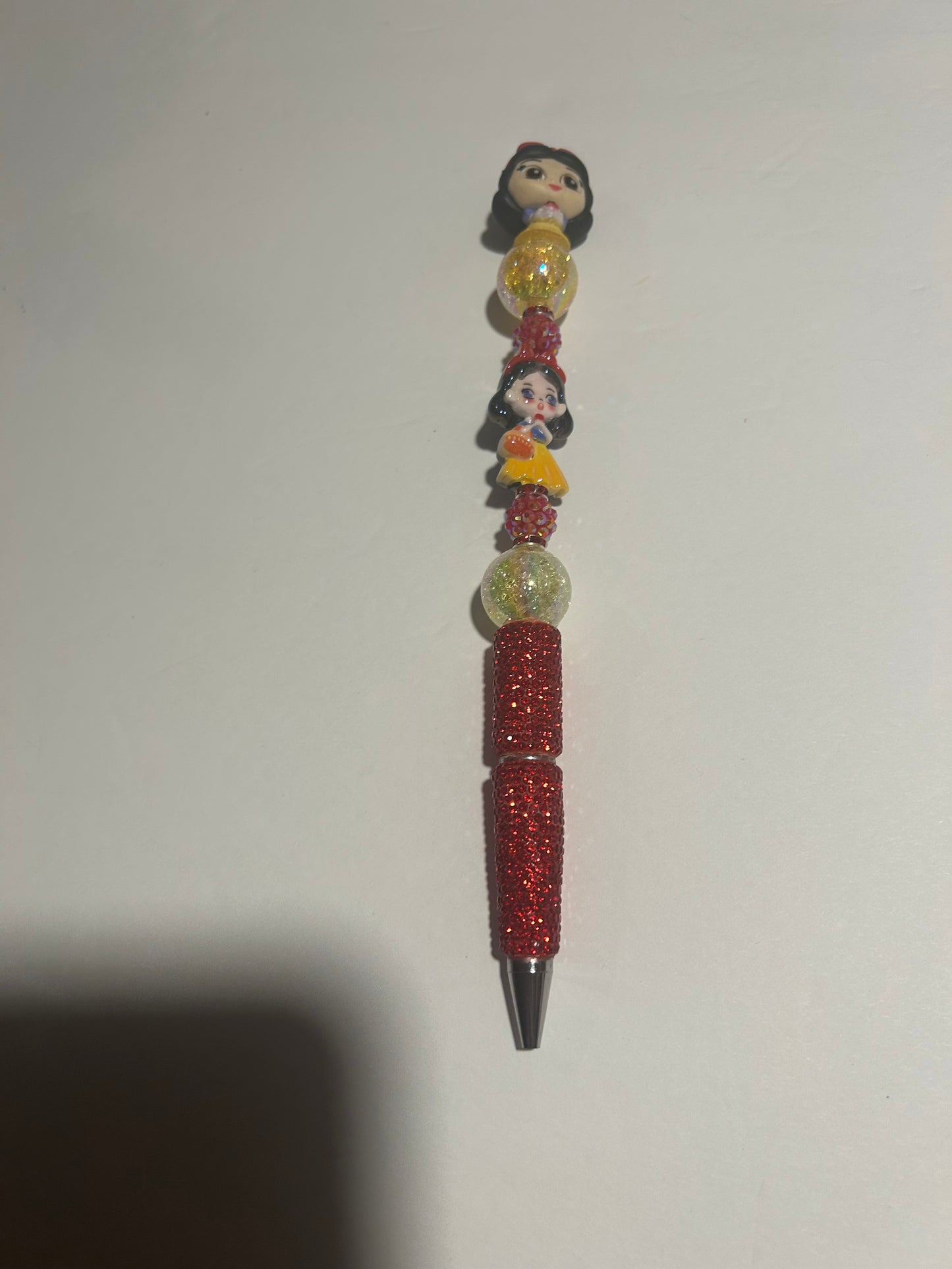 🍎 Fairest Princess Glam Beaded Pen ✨