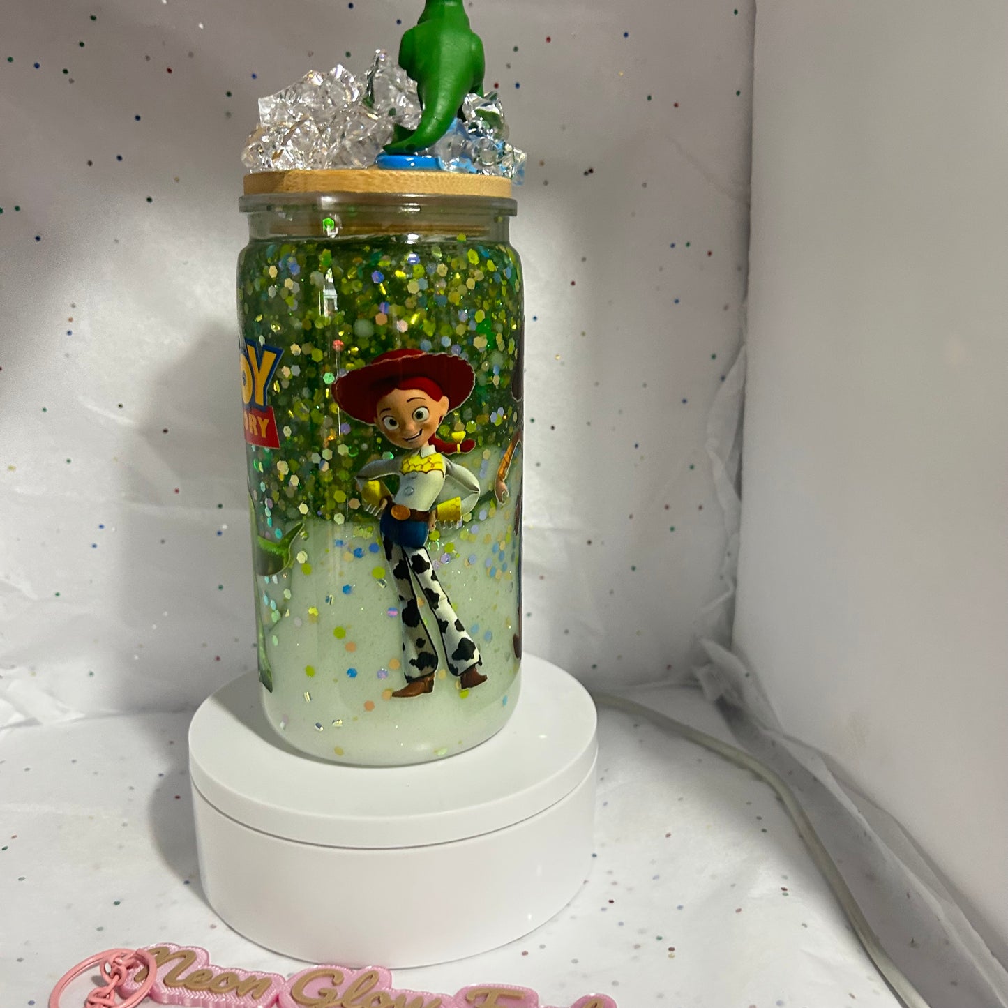🦖 Dinosaur Adventure Snowglobe Glass ✨